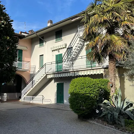 Casadaria Lägenhet Calcinate